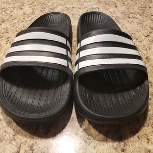 Kids Adidas sandals